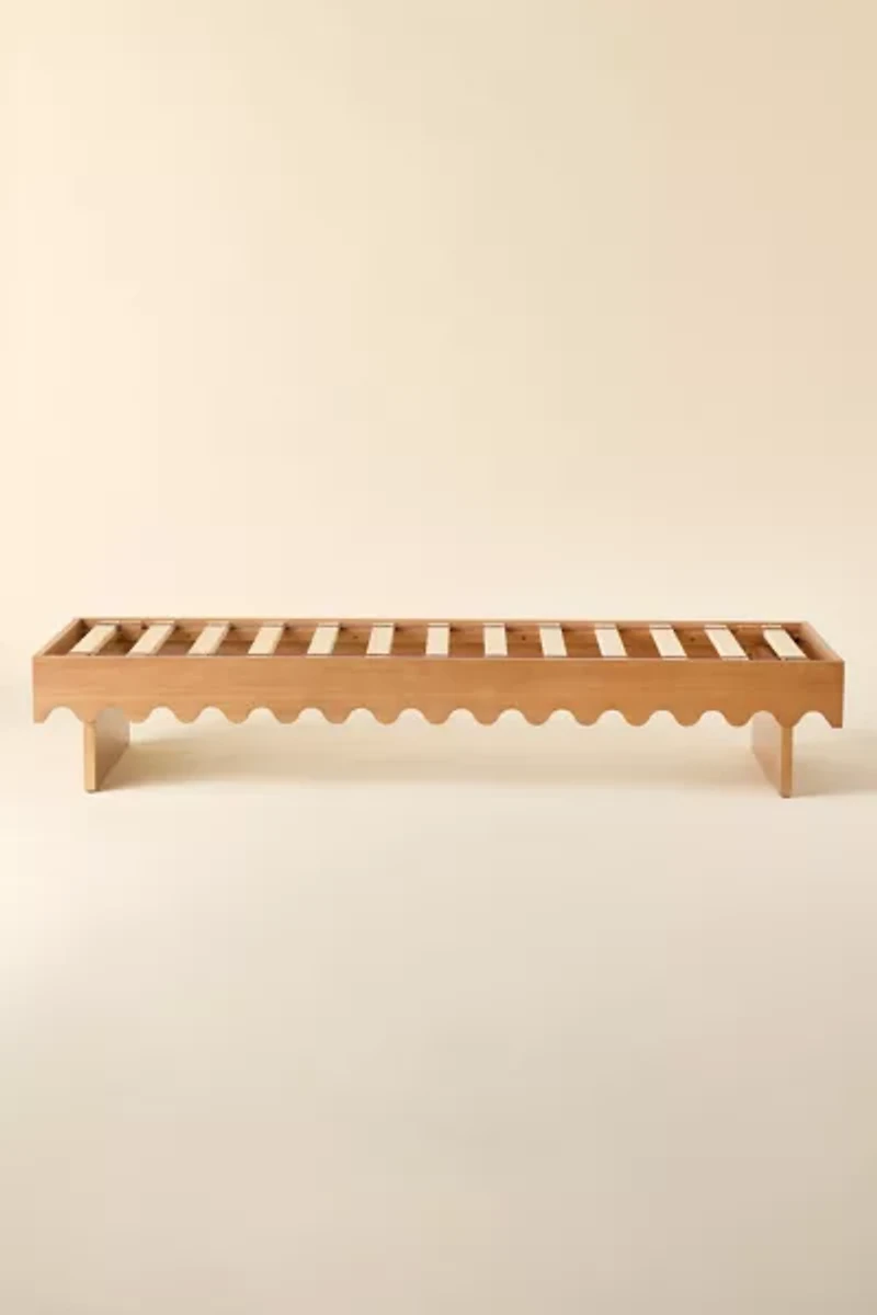 Roma Scalloped Wood Daybed