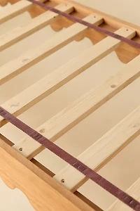 Roma Scalloped Wood Daybed