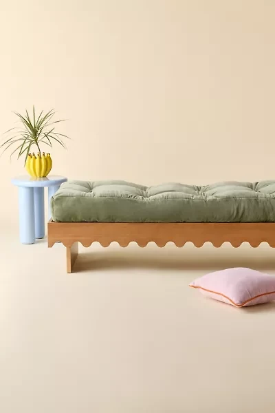 Roma Scalloped Wood Daybed