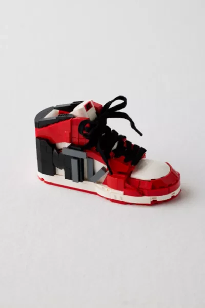 Brickcraft MTV Icon Sneaker Building Brick Set