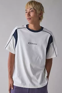 iets frans… Piped Paneled Tee