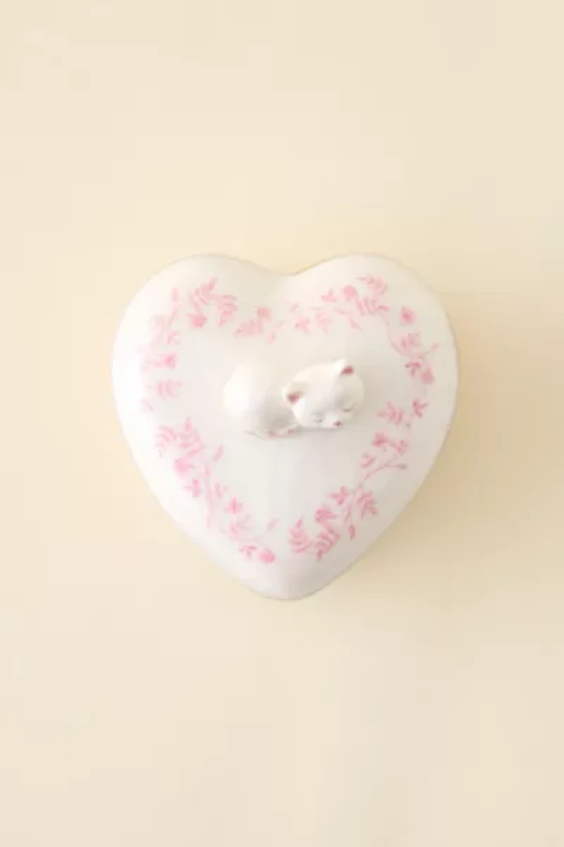 Sculpted Cat Heart Ceramic Trinket Box