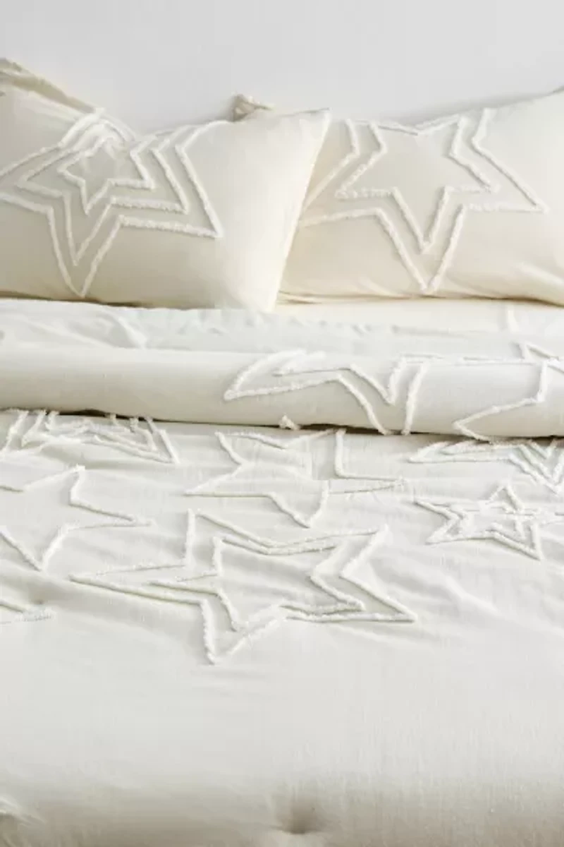 Star Icon Tufted Comforter
