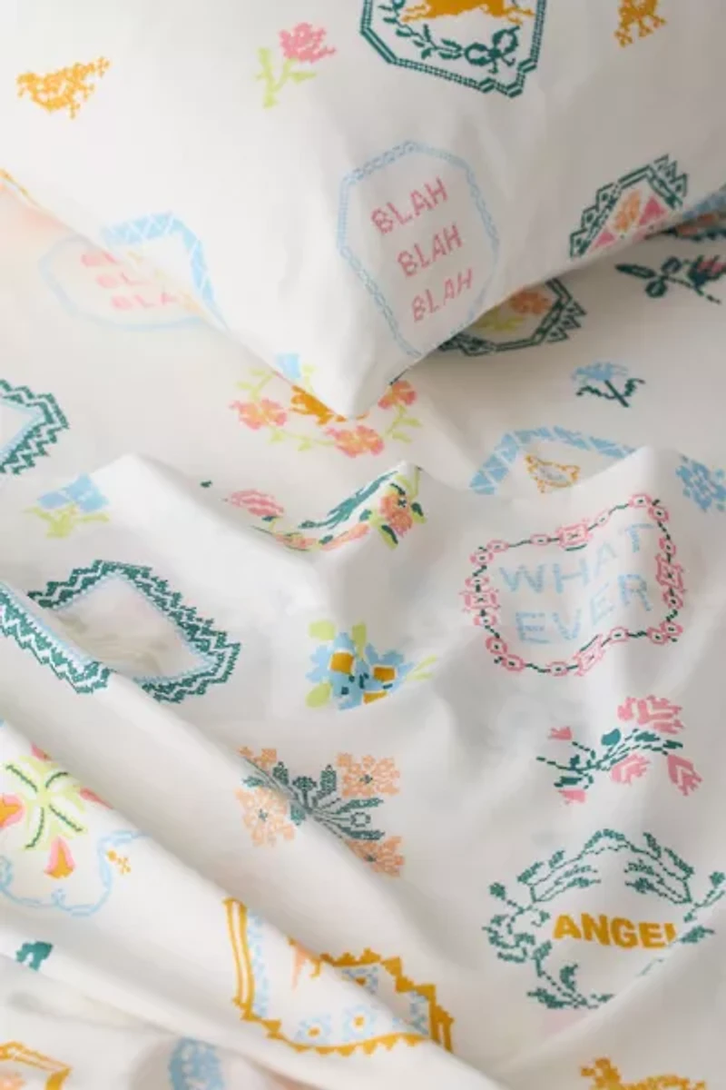 Birdie Needlepoint Patterned Sheet Set