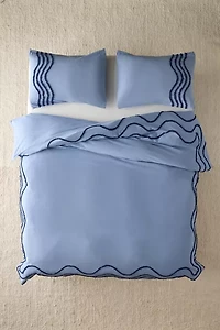 Wiggle Bordered Tufted Duvet Cover