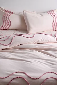 Wiggle Bordered Tufted Duvet Cover
