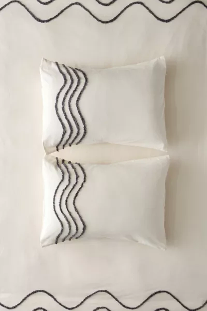 Wiggle Bordered Tufted Sham Set