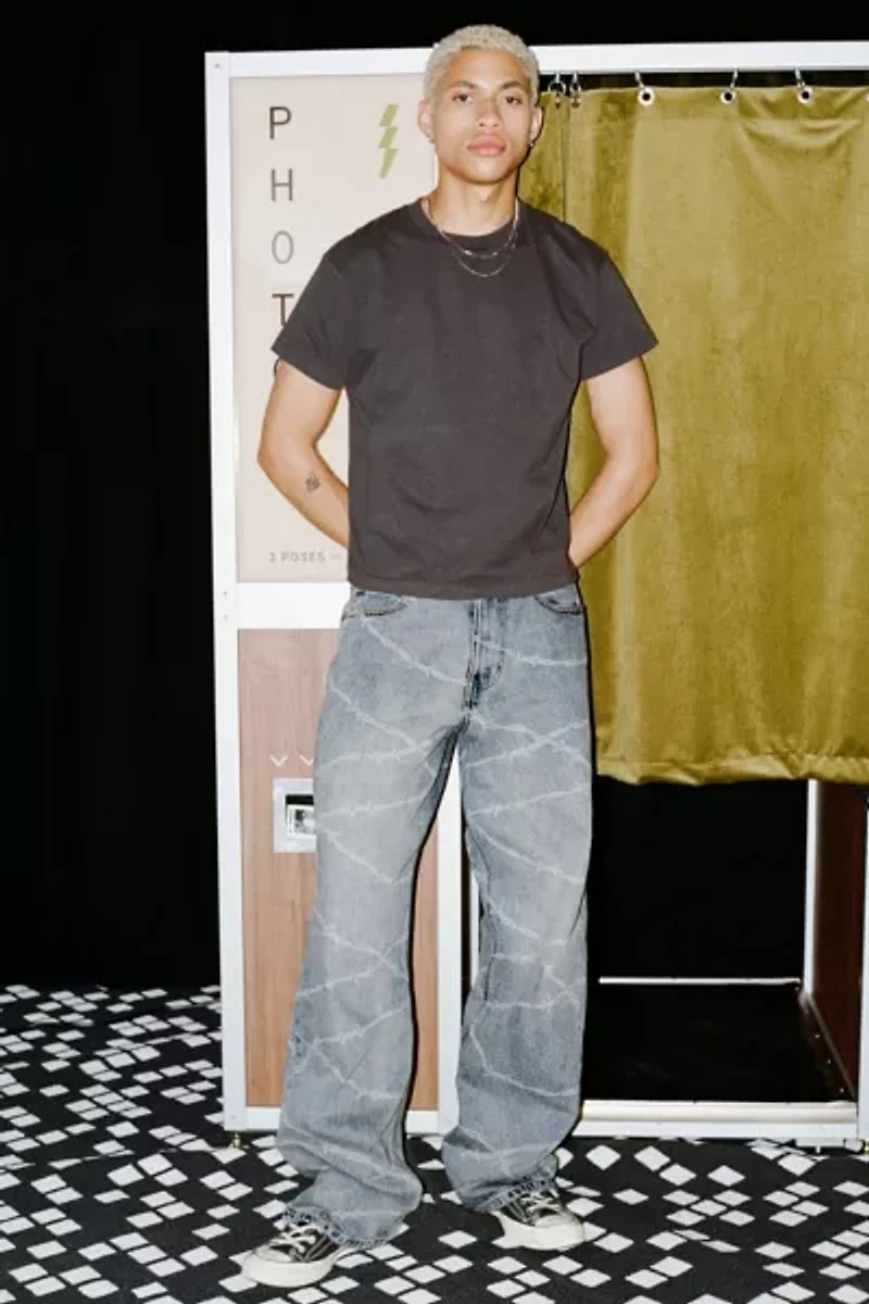 BDG Nitro Barbed Wire Baggy Fit Jean