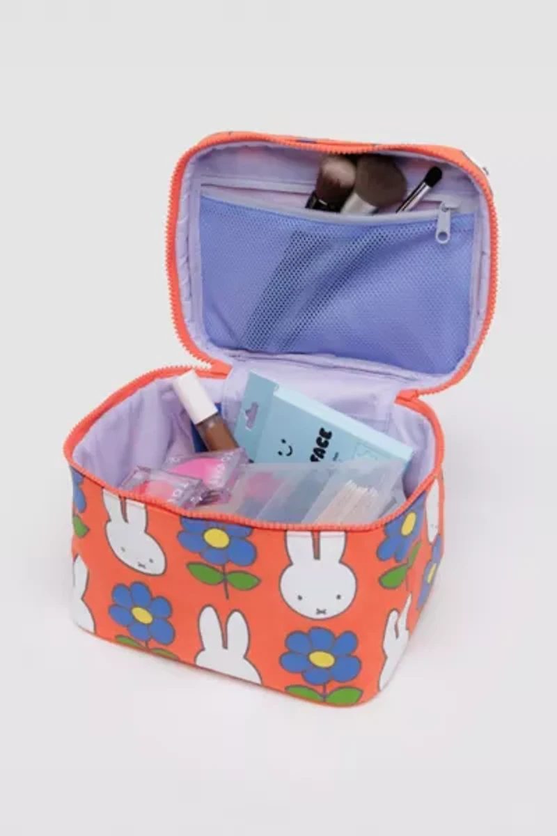 BAGGU & Miffy Large Cosmetic Case