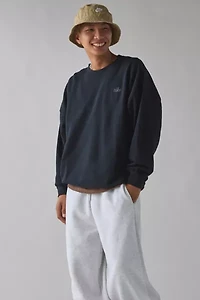 Nike Club Oversized Crew Neck Sweatshirt