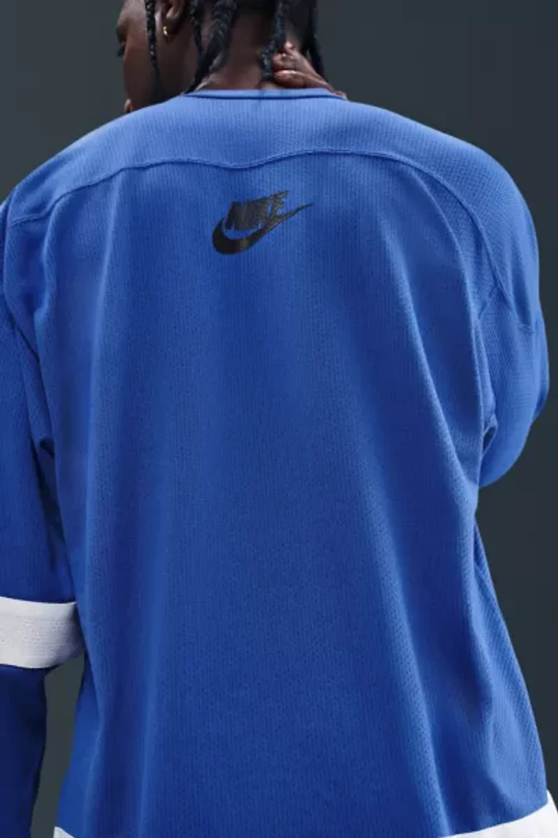 Nike Sportswear Club Hockey Jersey