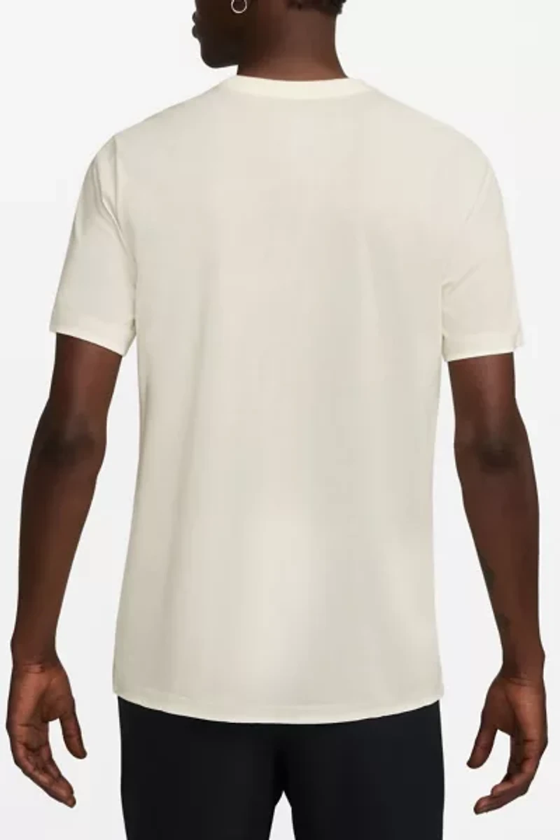 Nike Dri-FIT Trail Energy Graphic Tee