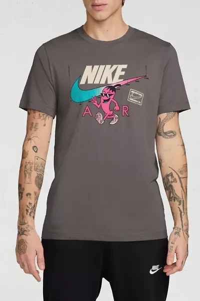 Nike Sportswear Sole Food Graphic Tee