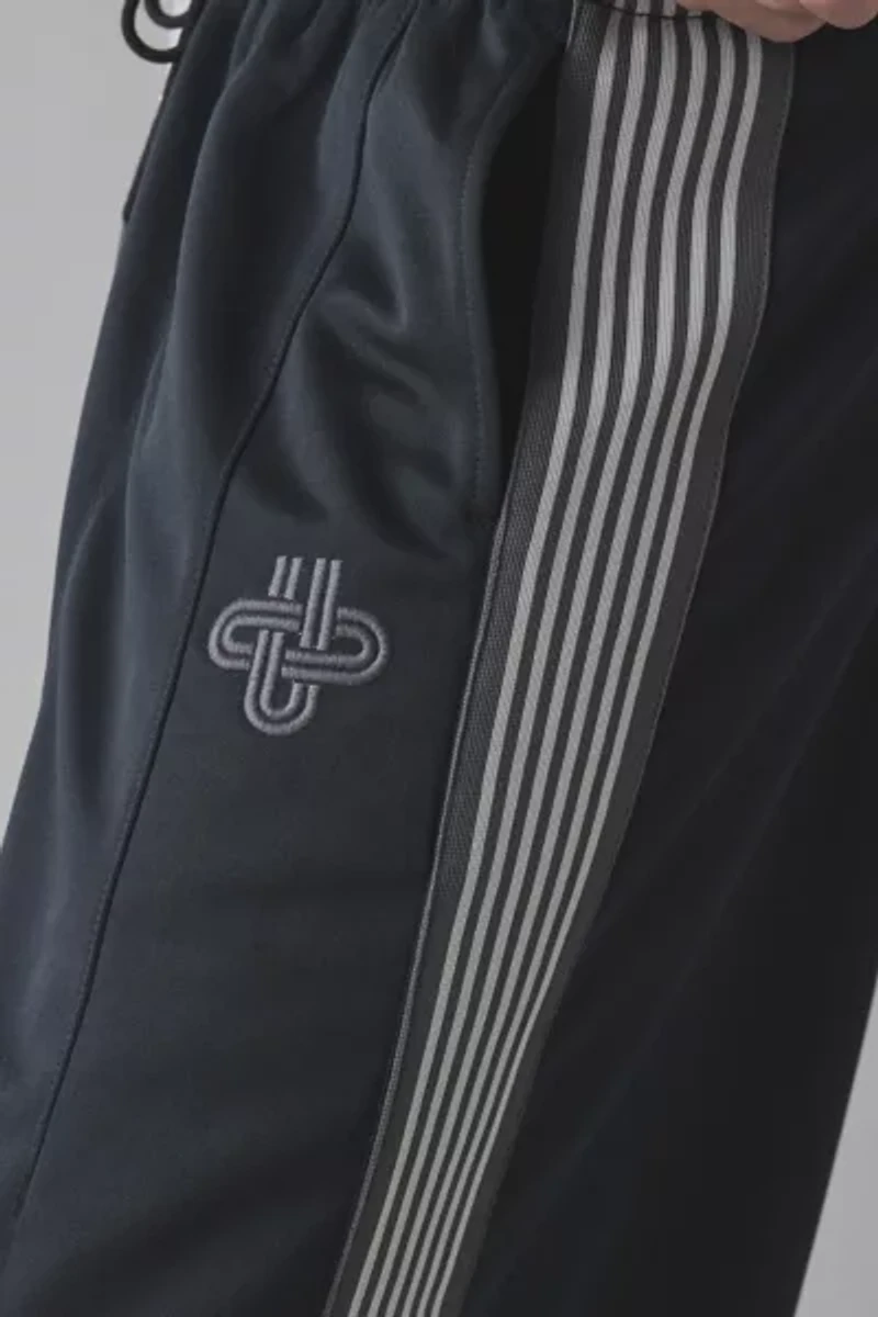 UO Mammoth Track Short