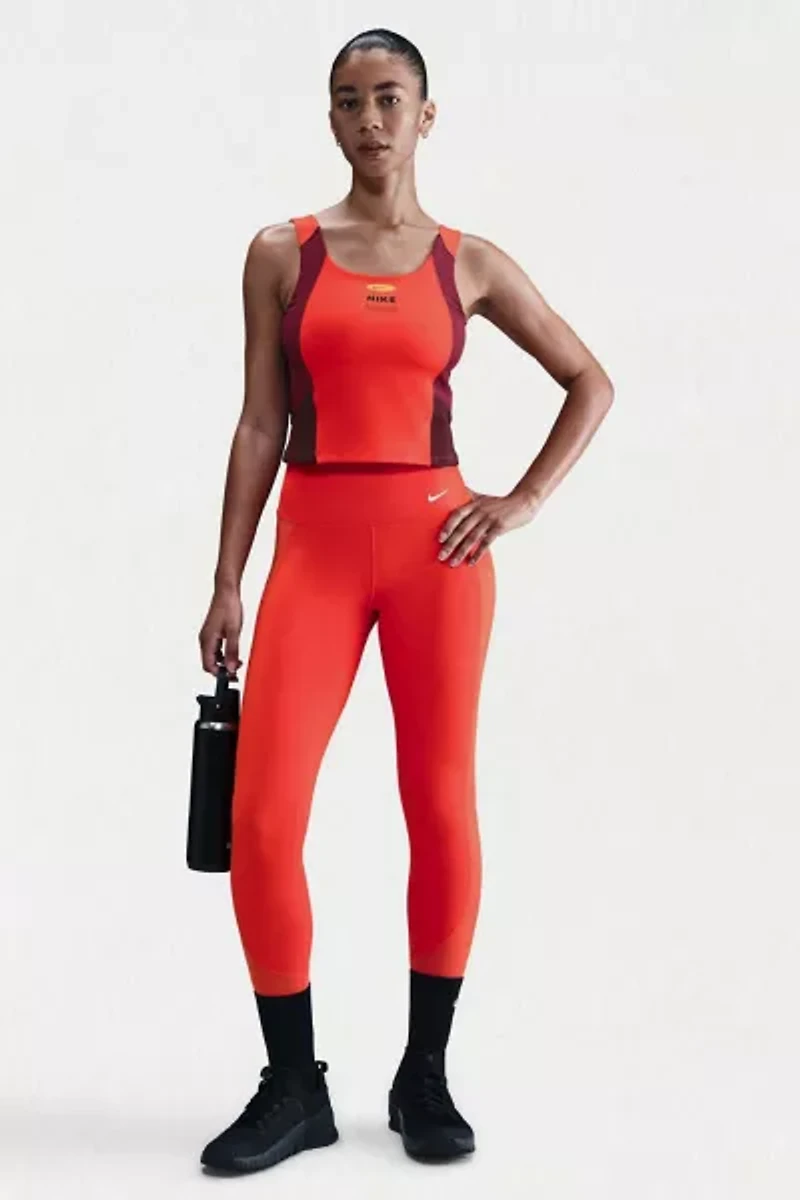 Nike One Dri-FIT Cropped Tank Top