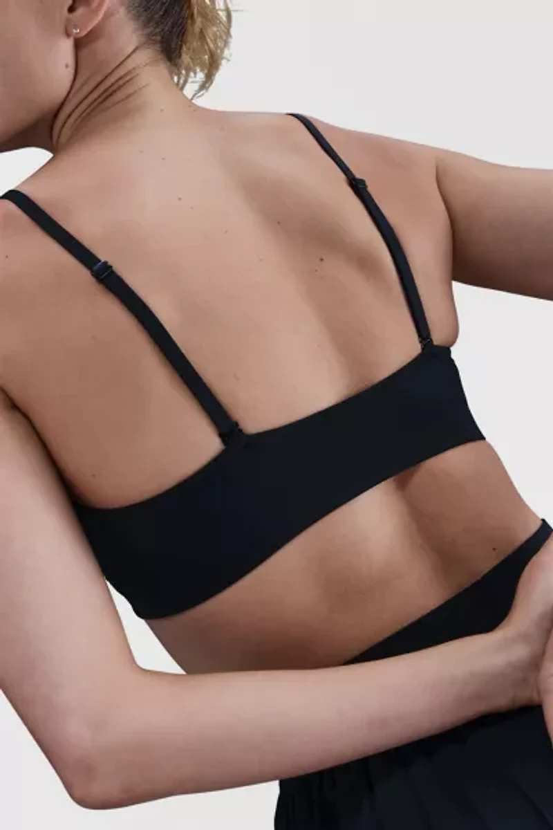 Nike Dri-FIT Light Support Triangle Sports Bra