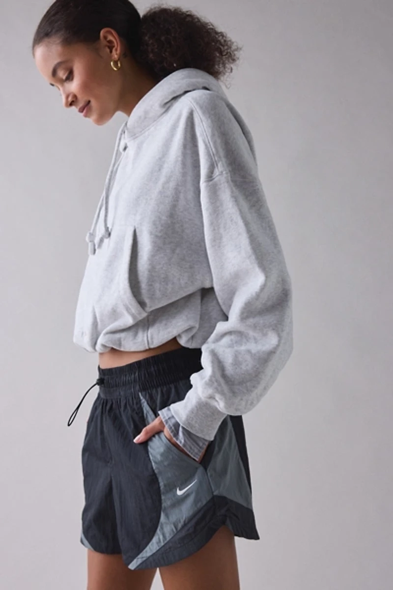 Nike Sportswear Street Mid-Rise Loose 3” Track Short