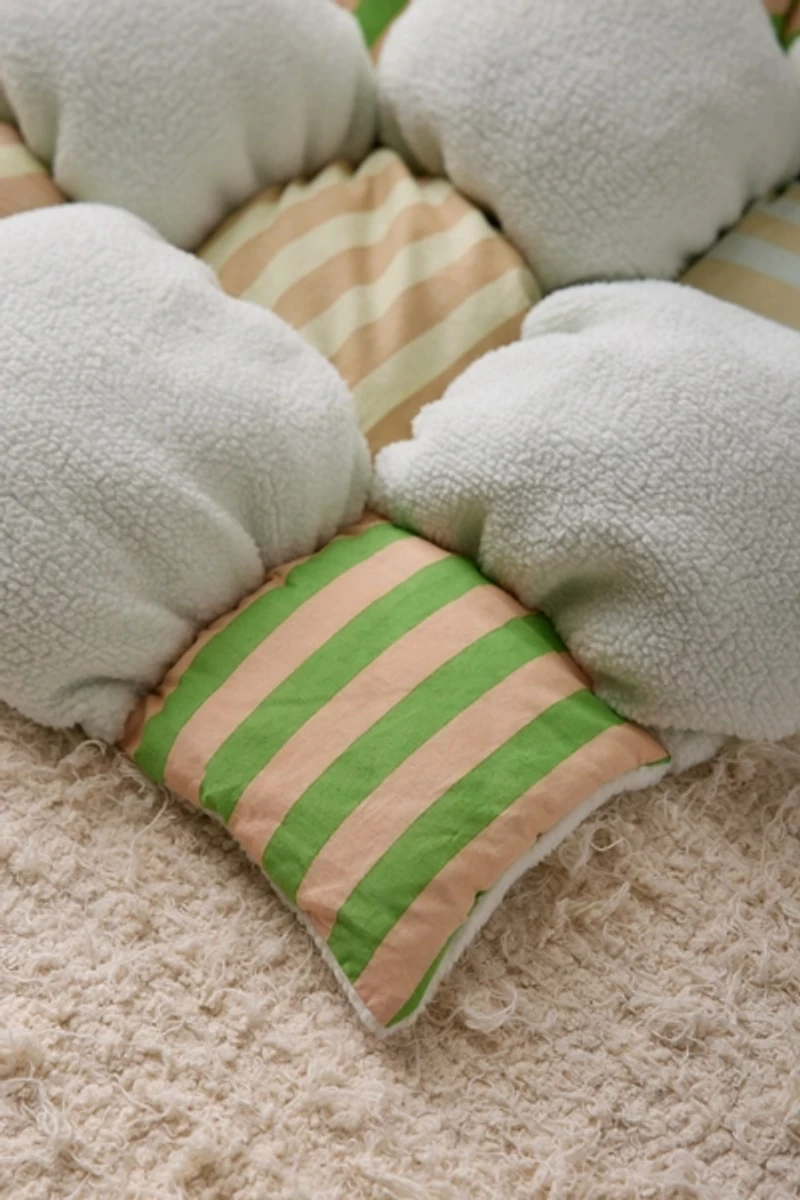 Printed Marshmallow Cloud Fleece Throw Blanket