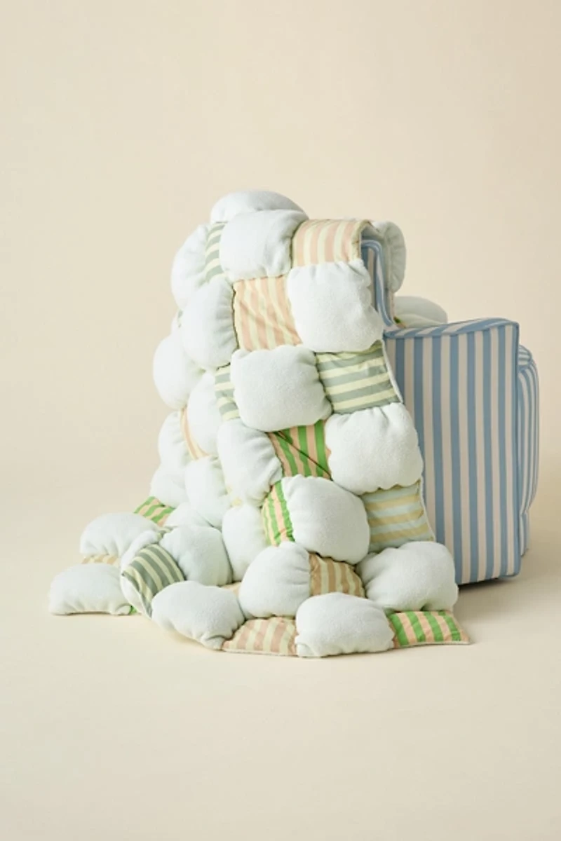 Printed Marshmallow Cloud Fleece Throw Blanket