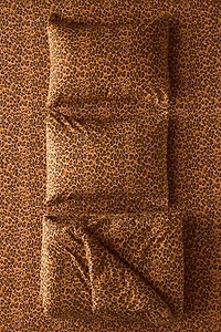 Dolores Leopard Patterned Comforter Set