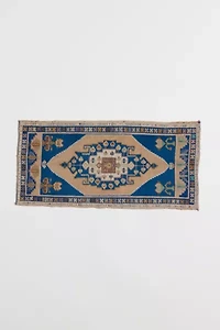 Canary Lane Vintage Mini Rug No