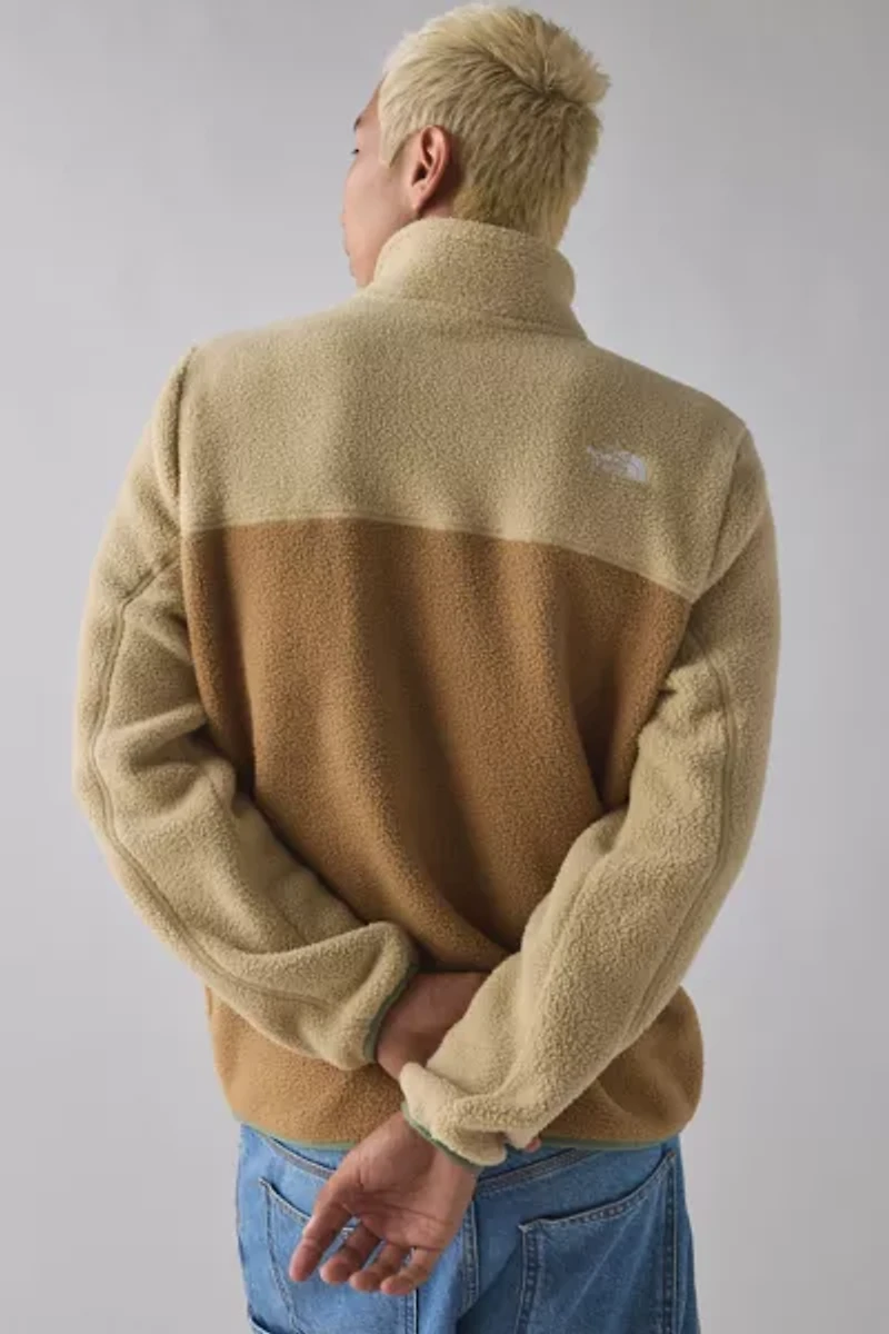 The North Face Yumiori Fleece Quarter Zip Sweatshirt