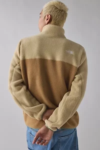 The North Face Yumiori Fleece Quarter Zip Sweatshirt