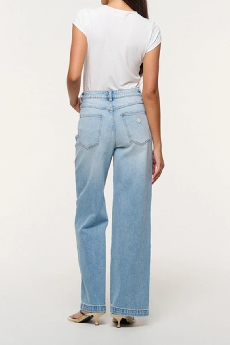 Abrand 94 High & Wide Petite