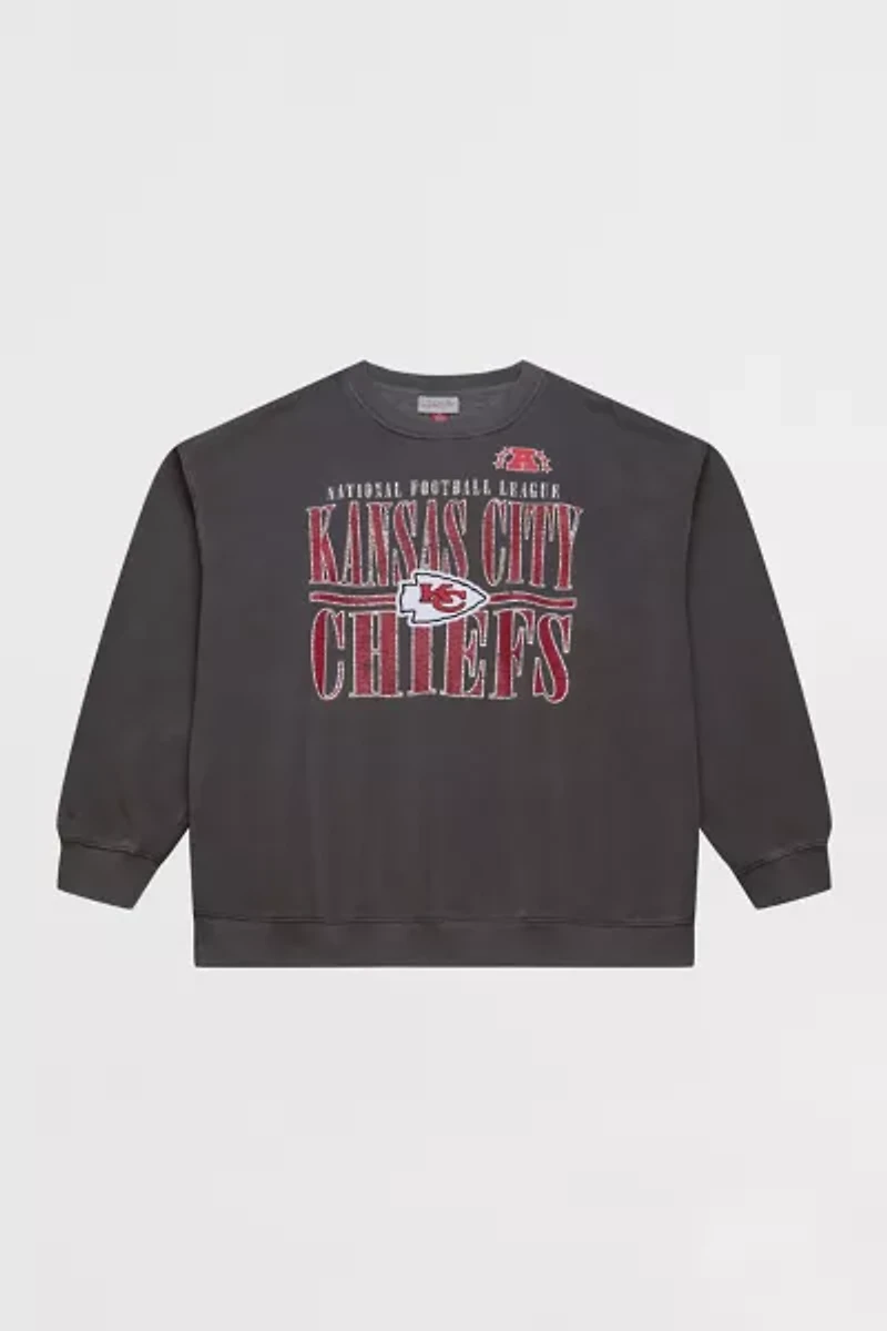 Mitchell & Ness NFL Kansas City Chiefs Downtown Crew Neck Sweatshirt