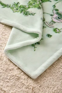 Cozy Logan Patterned Fleece Throw Blanket