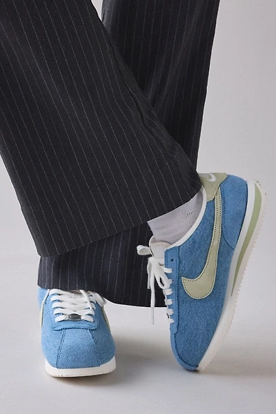 Nike Women's Cortez SE Denim Sneaker