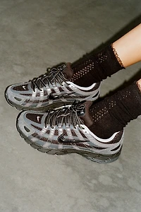 Nike Men's P-6000 Sneakers