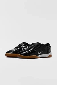 Nike Women's Total 90 Sneaker