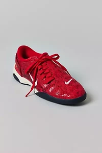 Nike Women's Total 90 SE Sneaker