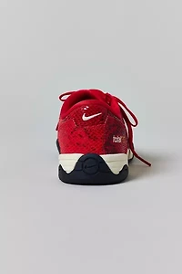 Nike Women's Total 90 SE Sneaker
