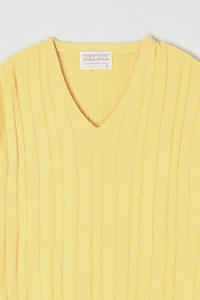 Vintage 1960s Light Yellow Cable Knit Sweater