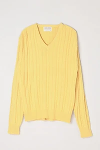 Vintage 1960s Light Yellow Cable Knit Sweater