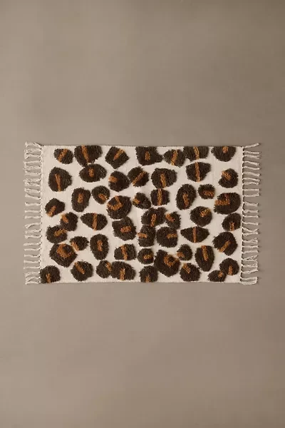 Cleo Leopard Spot Hilo Tufted Rug