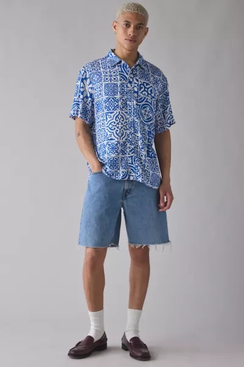 UO Printed Vacation Shirt