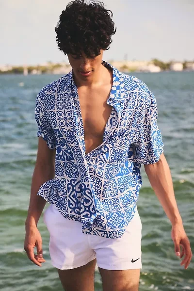UO Printed Vacation Shirt