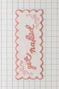 Get Naked Scalloped Bath Mat