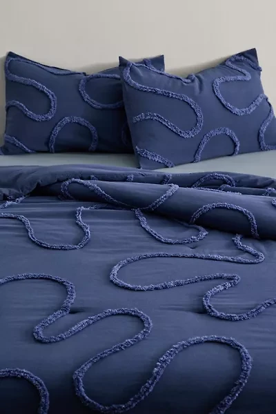 Quinn Wiggle Tufted Comforter