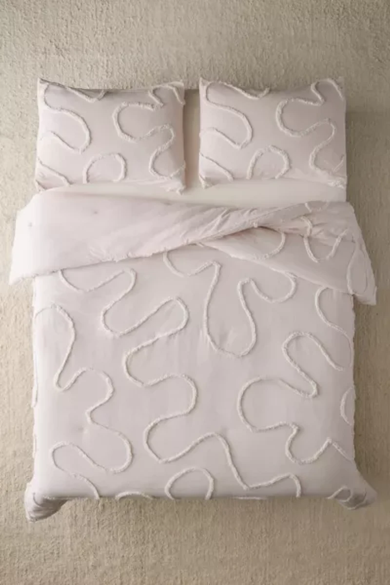 Quinn Wiggle Tufted Comforter