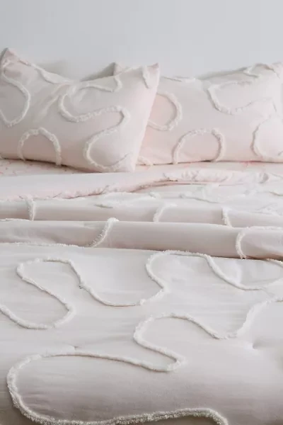 Quinn Wiggle Tufted Comforter