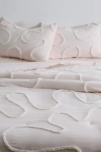 Quinn Wiggle Tufted Comforter