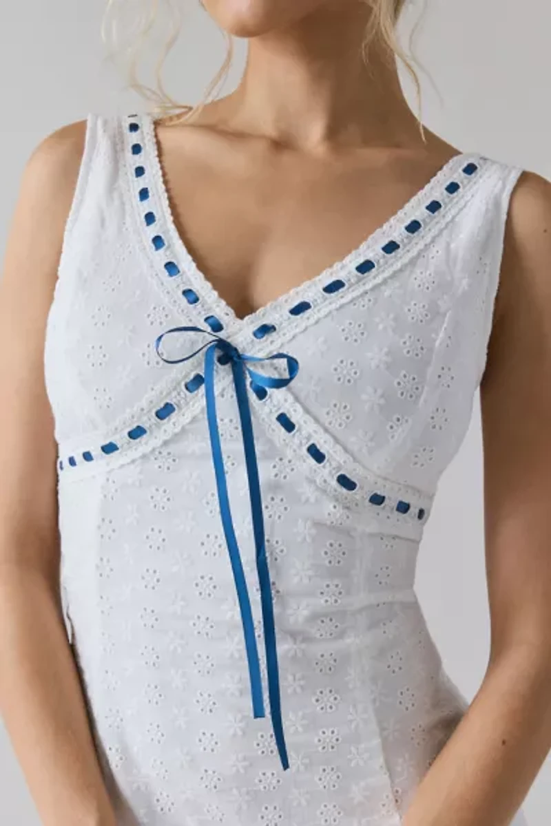 Daisy Street Eyelet Lace Ribbon Detail Plunge Mini Dress