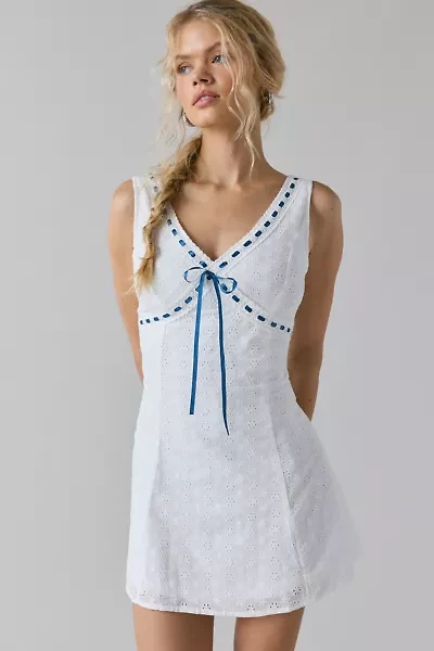 Daisy Street Eyelet Lace Ribbon Detail Plunge Mini Dress