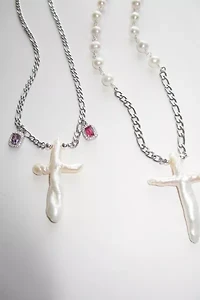 RIMOR Gemma Cross Figaro Chain Necklace