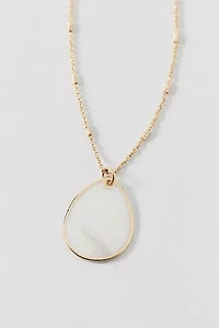 Moxie Pearl Pendant Necklace