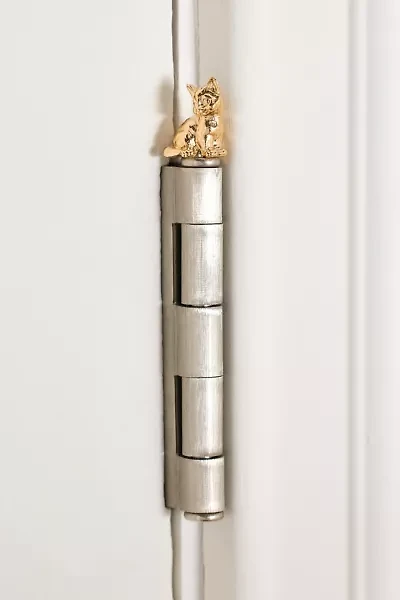 Charmed Door Head Hinge Magnet